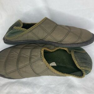 LL Bean quilted puffer slippers
